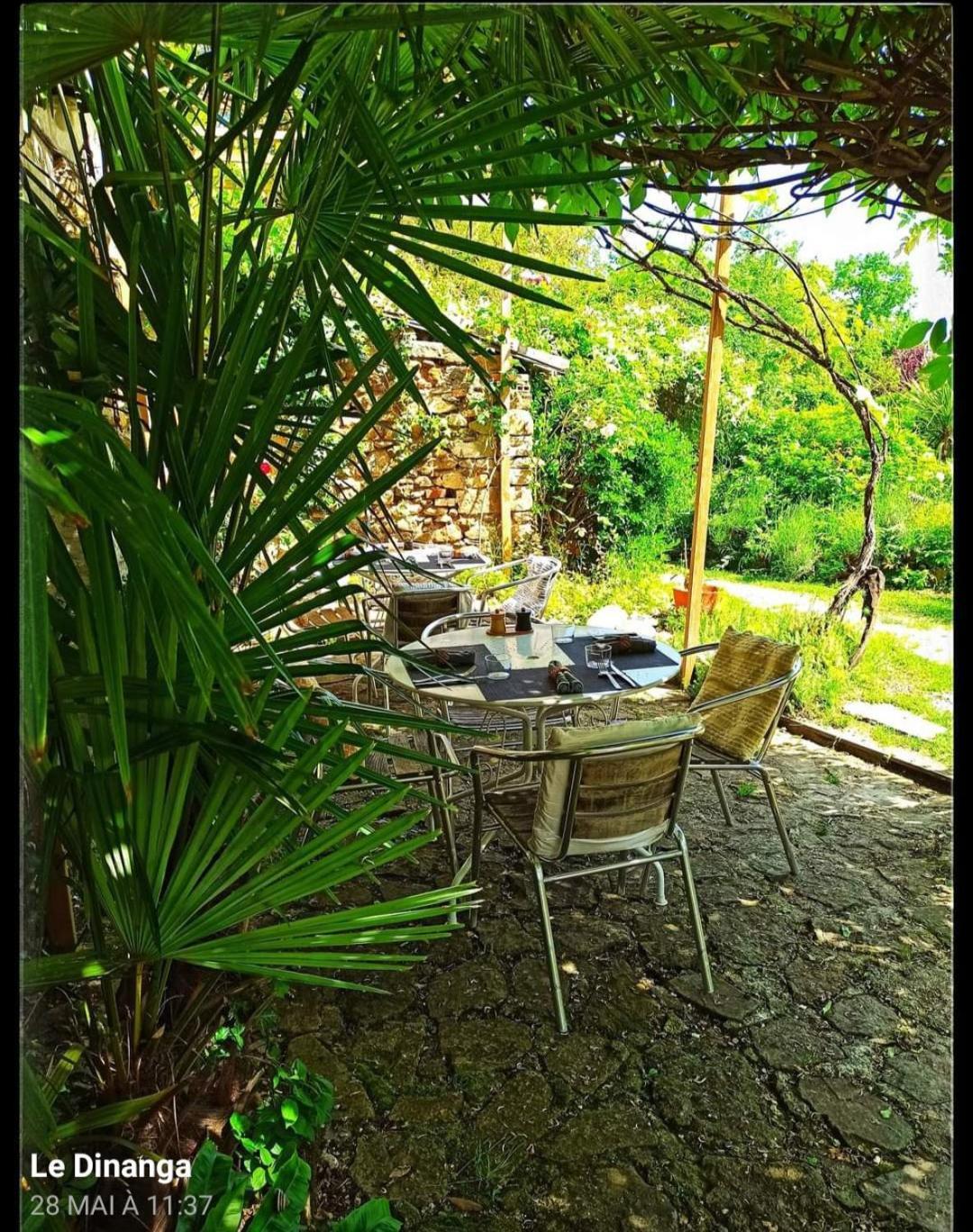 Le Dinanga Bed & Breakfast Leran Exterior photo